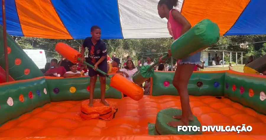 Caravana de Arte e Lazer diverte crianças em Maria Paula