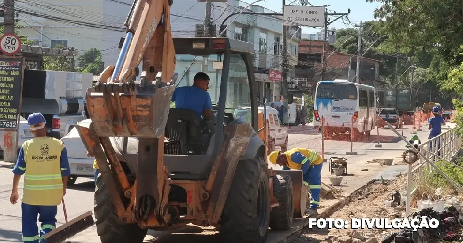 Obras da ciclorrota transformam a Avenida Jornalista Roberto Marinho