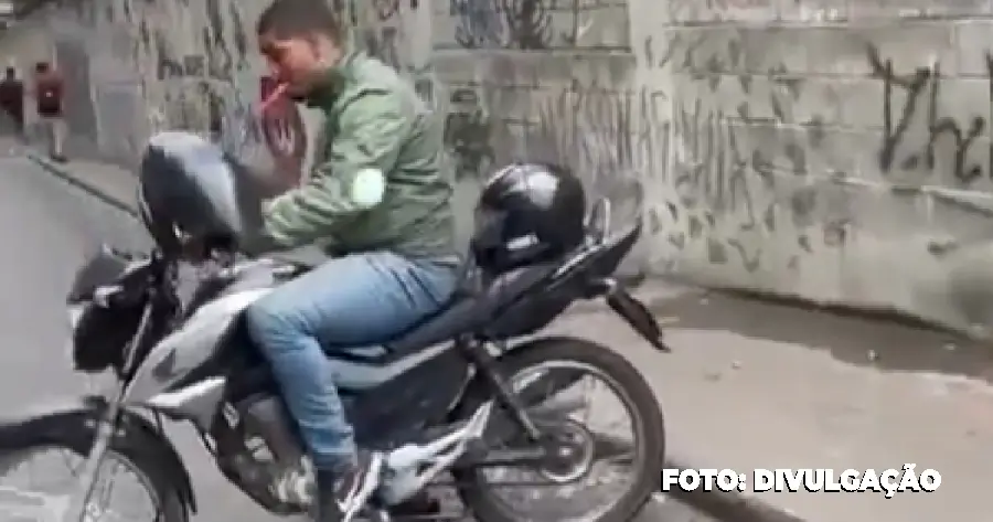 Motociclistas de Aplicativo Enfrentam Ameaças na Rocinha