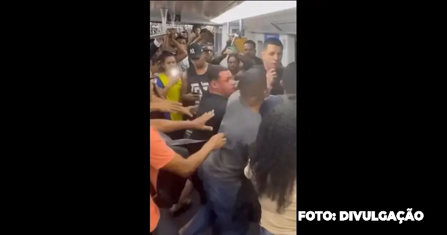 Briga entre seguranças e ambulante no MetrôRio.