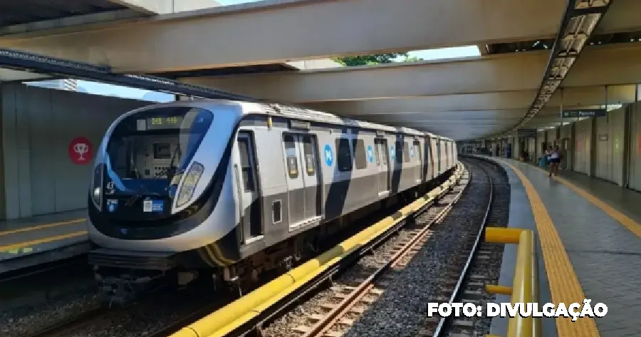 Venda de bilhetes digitais para o Réveillon 2025 em Copacabana pelo MetrôRio