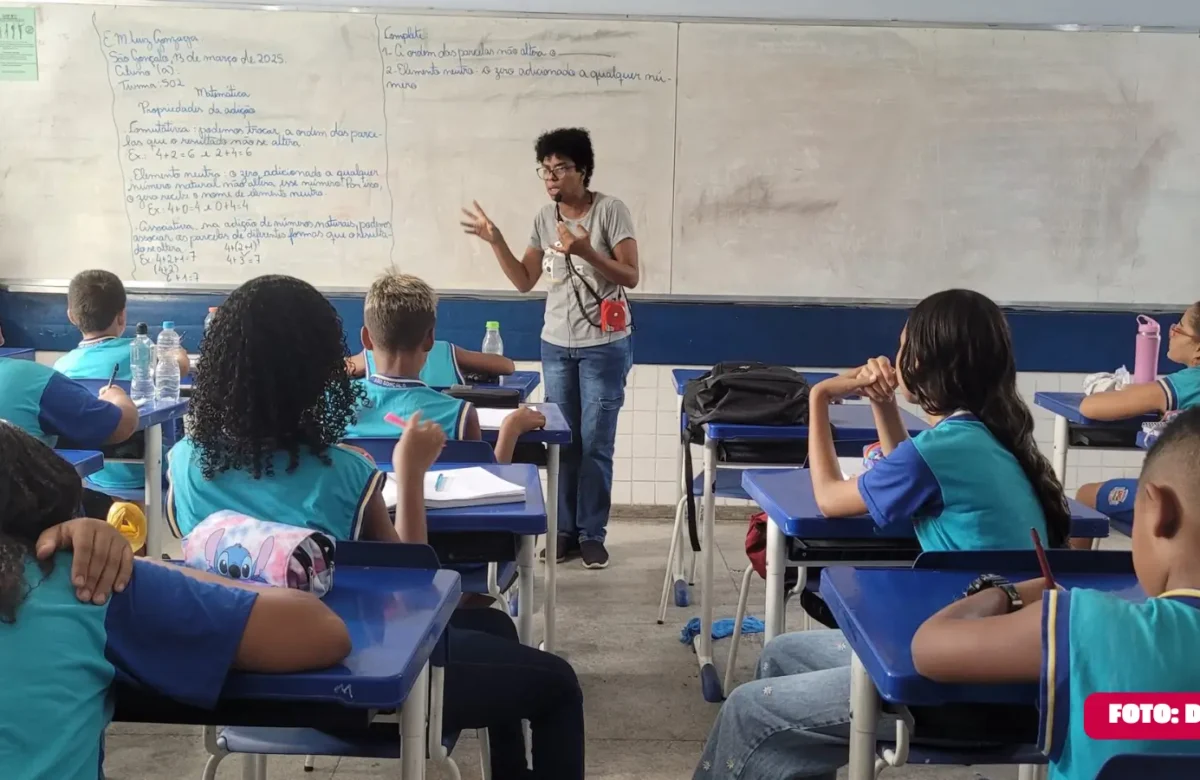 Alunos da Escola Municipal Luiz Gonzaga participam do Projeto Calendário Ambiental Anual em São Gonçalo